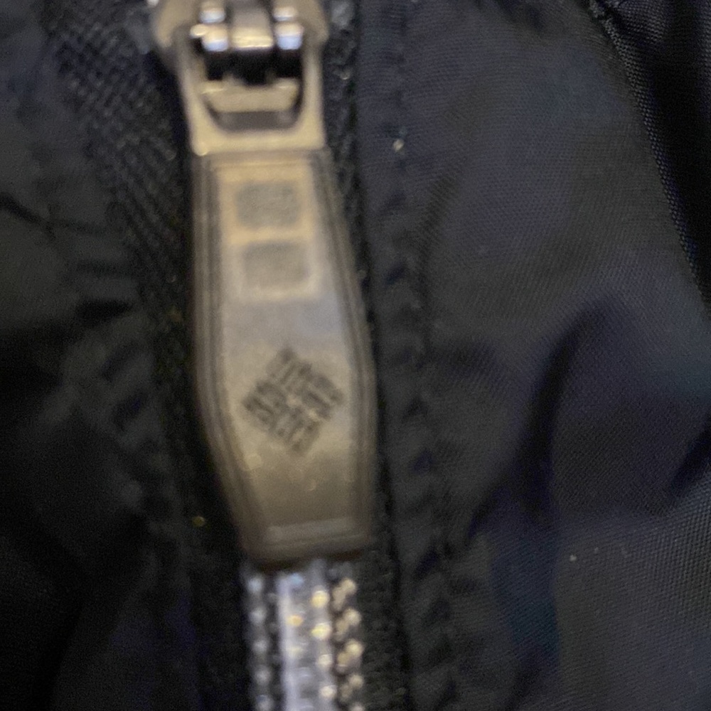 Columbia Black Hooded Windbreaker Jacket with Light Gray Lining - Picture 6 of 9